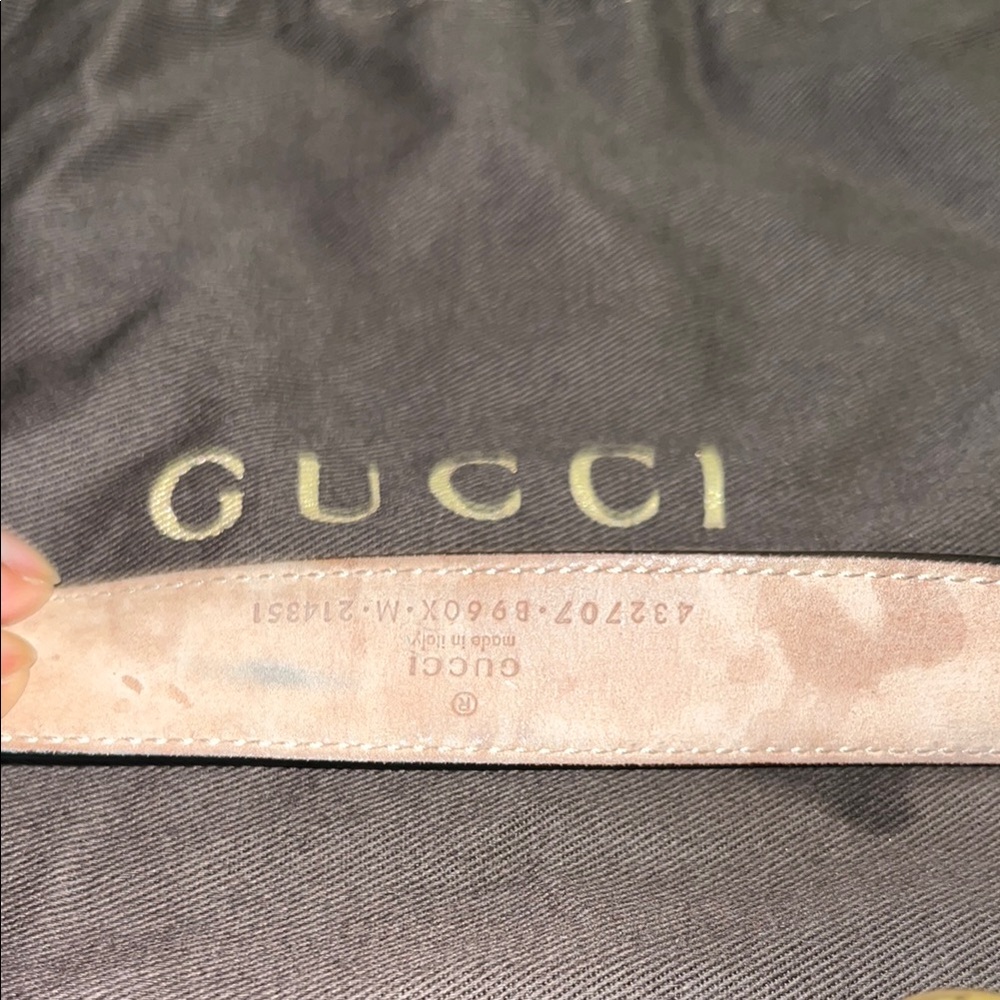 Gucci Black and Gold Belt with Iconic GG Buckle (Boys) - Picture 3 of 7